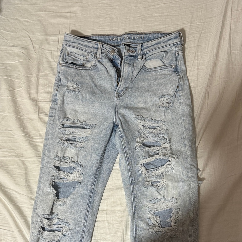 American Eagle Outfitters Light Blue Distressed Straight Leg Jeans